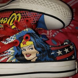COPY - CUSTOM WONDER WOMAN CONVERSE